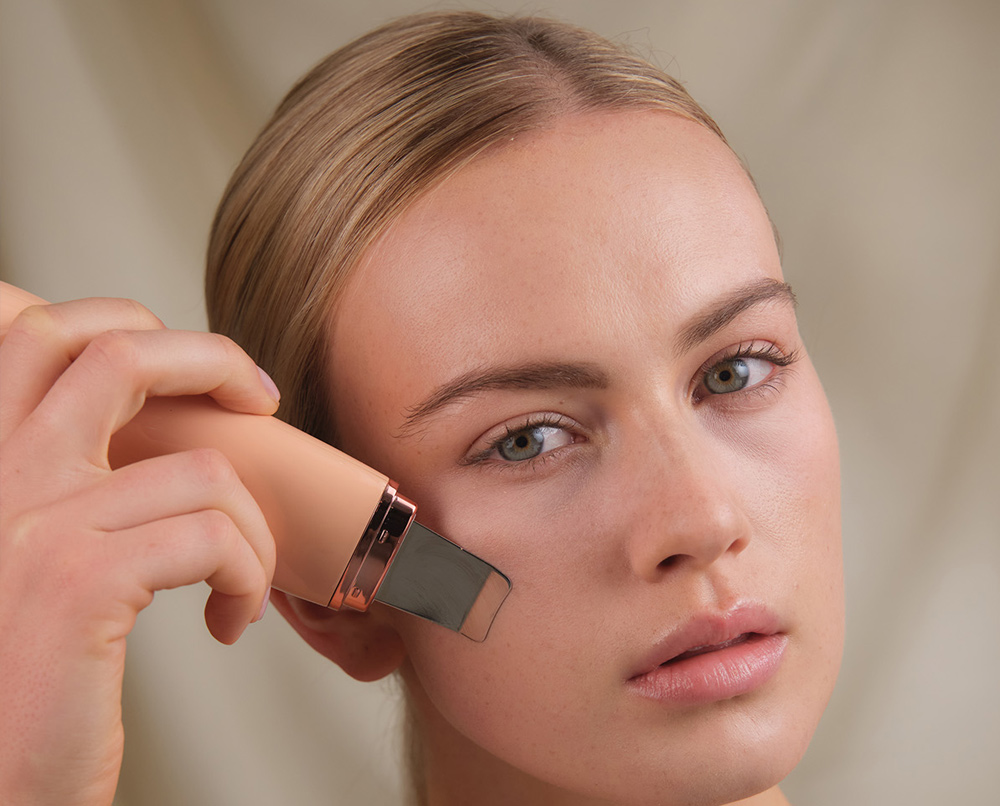 Kwonnie Industries: Innovating beauty technology with Mika Lady