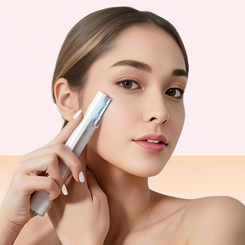 MIKA LADY-2025 New Touch-Up Exfoliating Dermaplaning Tool 45-Degree Angle Skin Care Tool